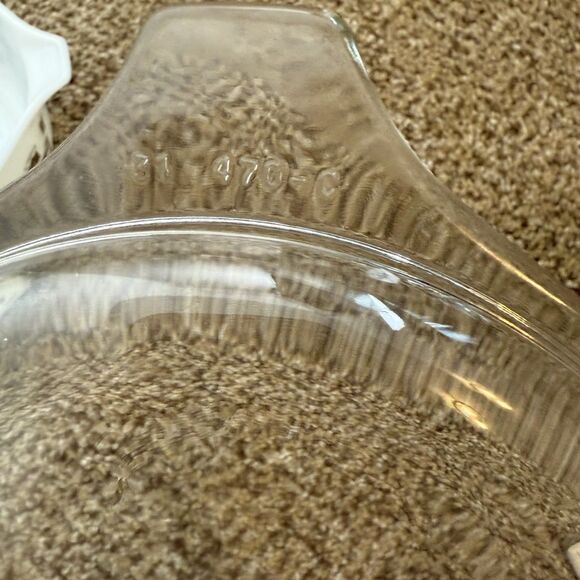 Vintage Pyrex Early American White and Brown 1.5 Pint Covered Casserole #472 - Picture 5 of 10
